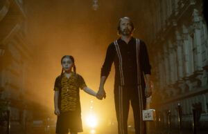 フルラー監督デビュー作「ダストバニー」